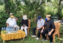 Seiring  akan  Berakhirnya Masa Jabatan, Gubernur Rusli Tinjau Lahan TPU Warga KKIG di  Gowa