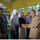 Pemkab Gorontalo Beri Bantuan untuk 176  Anak Yatim Piatu di Telaga Biru dan Sekitarnya