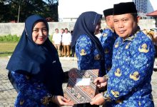 Penjagub Ismail Kukuhkan 1.741 PNS di Pemprov Gorontalo dalam Jabatan Pelaksana