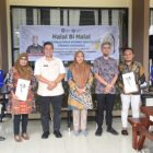 Raih Dua Penghargaan Anugrah Media Center 2024, Aparatur Diskominfotik Provinsi Diapresiasi Pimpinan