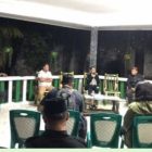 Saat Kumpul Ngopi Bareng Wartawan, Bupati Nelson Pesan OPD tidak Perlu Takut Beri Jawaban kepada Wartawan