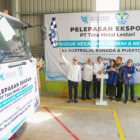 Mendag Zulkifli Melepas Ekpor Baja Produksi  PT Tata Metal Lestari Senilai  195 Ribu Dolar AS ke Tiga Negara