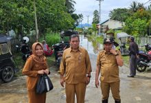Rumah Warga Penduduk yang Tinggal di Sekitar Bantaran Danau Limboto Diterjang Banjir