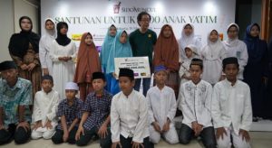 sidomunculberbagi kasihkepada 1000 anak yatim di Jakarta Selatan